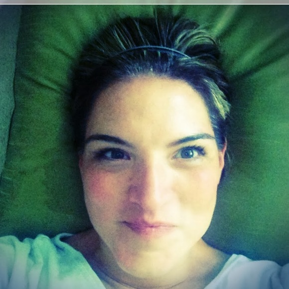 Meet your Posher, Amy - Picture 1 of 1